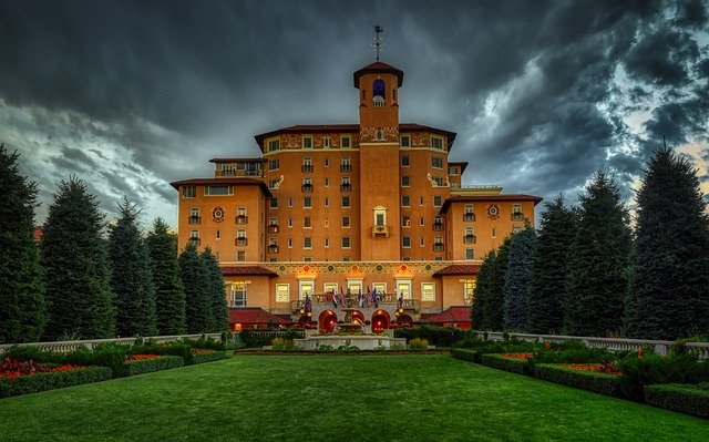 The Broadmoor Hotel - Image from Pixabay